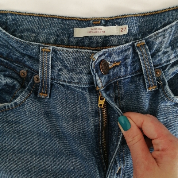 Levi's '94 Baggy Seamed Jeans Medium Blue Wash Wide Leg 27 (4) - Picture 9 of 16